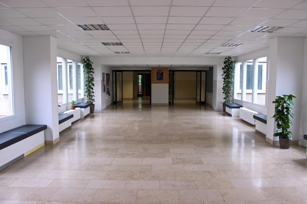 Hostel Blanice Прага Екстериор снимка